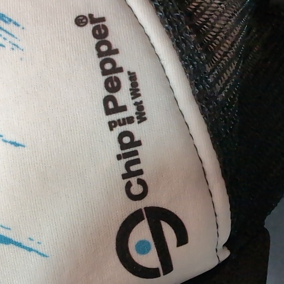 Chip & Pepper Wet Gear Ape Back/White Snapback Trucker Hat. - Picture 5 of 9